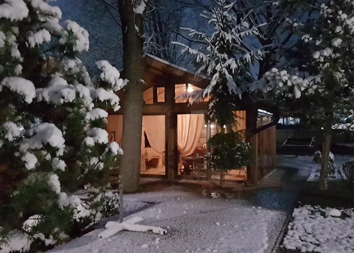 Konukevi U Neli 3*
