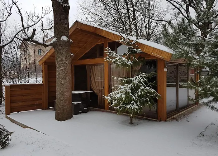 U Neli Гостевой дом 3*